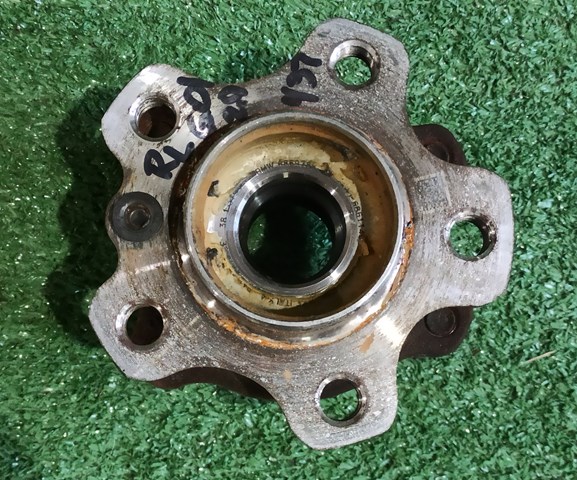 Маточина колеса передня 31202408656 BMW