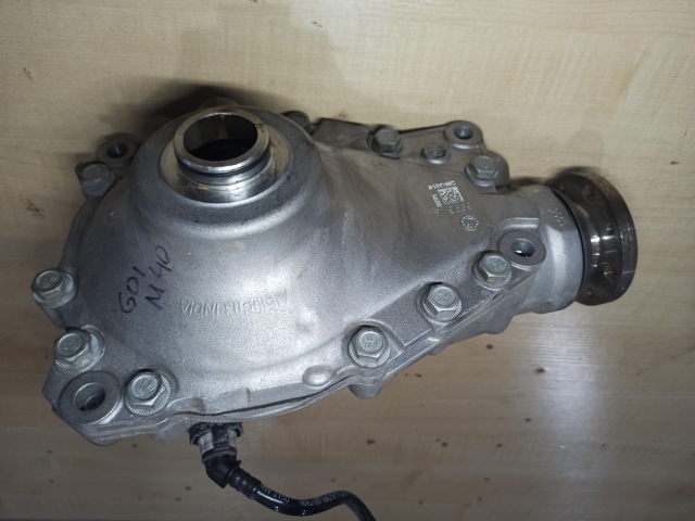 Редуктор переднього моста 31508679981 BMW