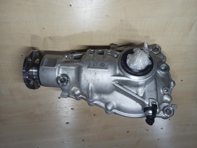 Редуктор колісний моста переднього 31508850592 BMW