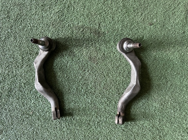 Наконечник рульовий 32105A018D4 BMW