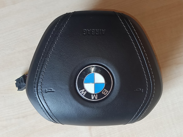 Подушка в кермі 32306880635 BMW