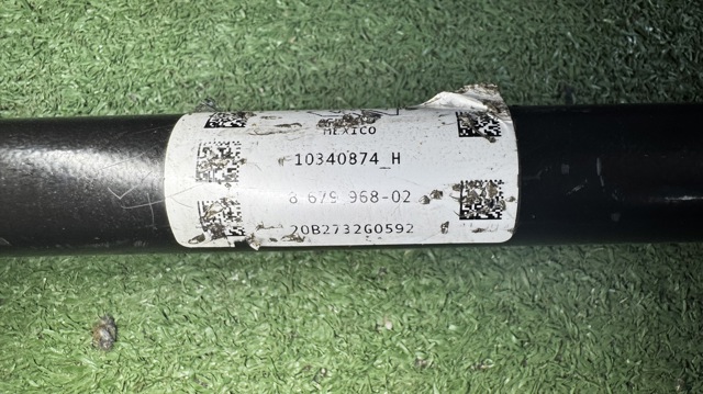 Піввісь задня, права 33208679968 BMW
