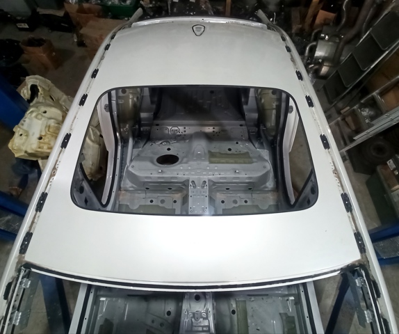 Дах кабіни в зборі 41007437663 BMW