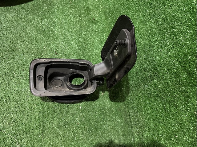 Горловина бензобака 51177405751 BMW