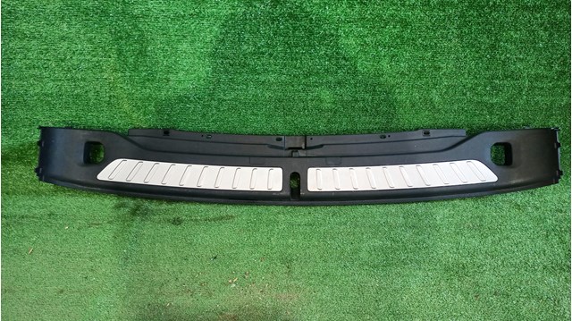 Накладка перегородки 51487396611 BMW