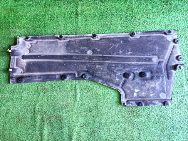 Захист днища, правий 51757340778 BMW