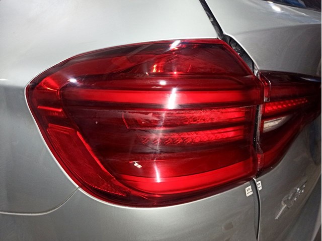 Задня ліва зовнішня фара 63219853373 BMW