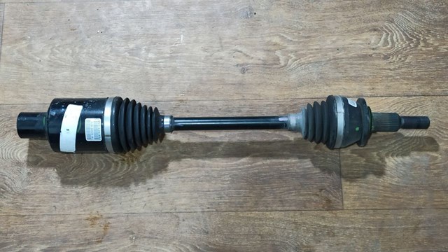 Піввісь задня, права 68292314AB CHRYSLER
