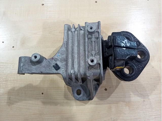 Подушка КПП 68347537AD CHRYSLER