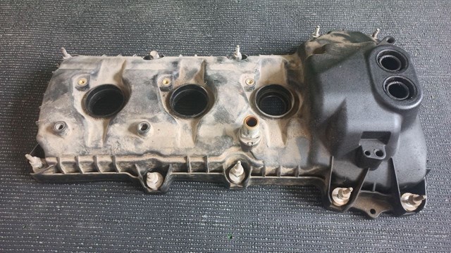 Кришка клапанна, права BR3Z6582U FORD