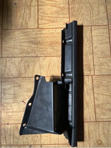 Ущільнювач крила FT4Z5802039A FORD