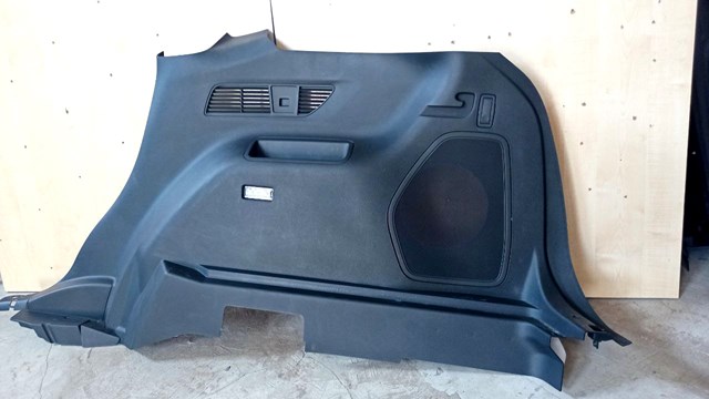 Облицювання багажного відсіку, праве FT4Z5831012CA FORD