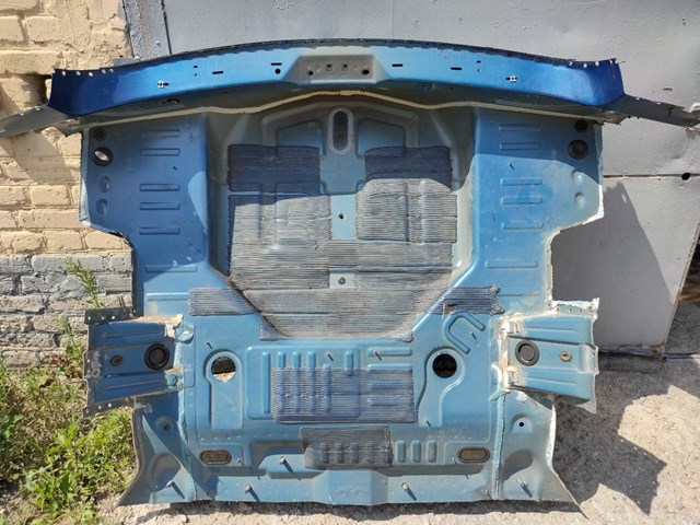 Задня панель багажника FT4Z5840320B FORD