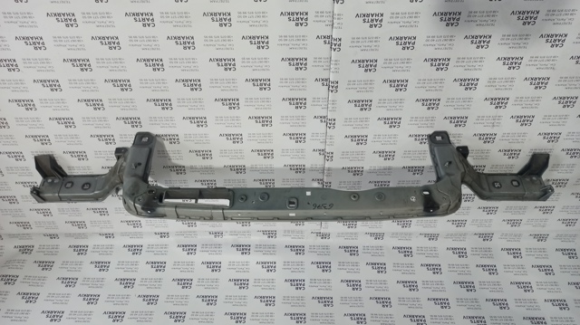Рамка радіатора верхня FT4Z8A284A FORD
