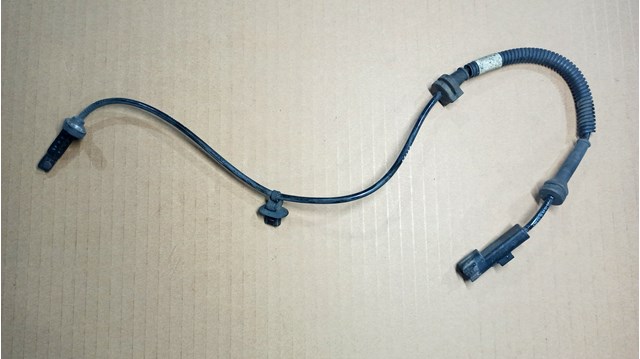 Датчик АБС (ABS) передній, лівий J2GZ2C205D FORD