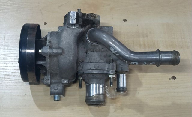 Насос системи охолодження K2GZ8501A FORD