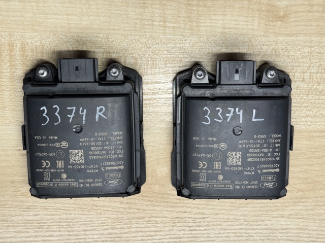 Датчик контролю мертвої зони, задній KT4T14D453AA FORD