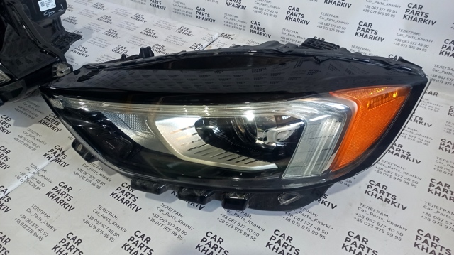 Основна фара - вставка KT4Z13008D FORD