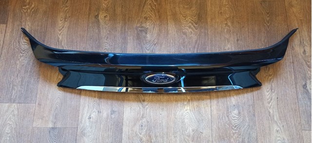 Накладка на кришку багажника KT4Z5843401A FORD