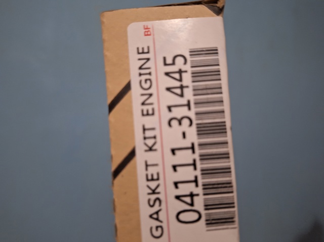 Комплект прокладок двигуна 0411131400 TOYOTA