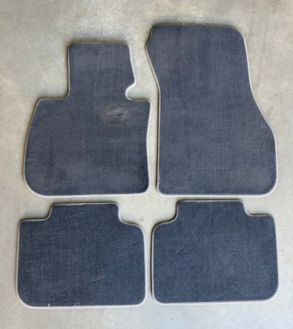 Килимки в салон передні 51477471533 BMW