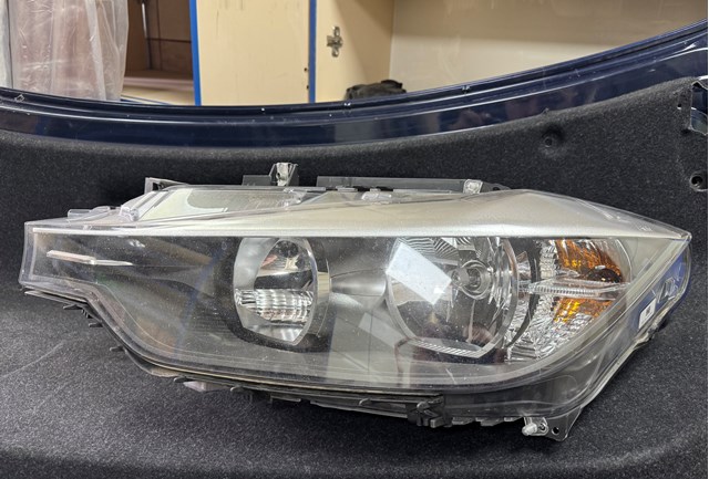 Блок фара ліва 63117259549 BMW