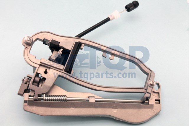 Тримач зовнішньої ручки дверей, передньої правої TQ15002 TQPARTS