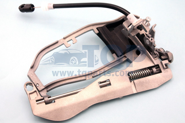 Тримач зовнішньої ручки дверей, задніх лівих TQ15003 TQPARTS