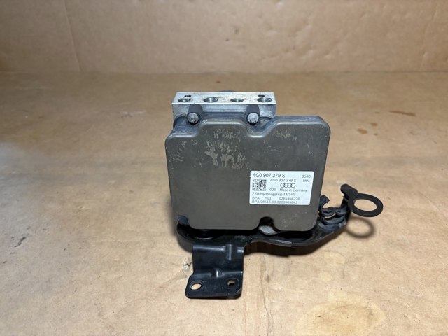 Блок керування АБС (ABS) 4G0907379S VAG