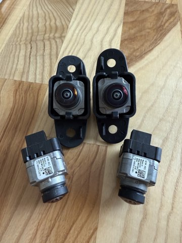 Камера заднього виду 5WA980546D VAG