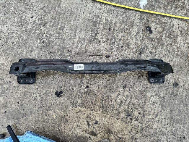 Буфер бампера заднього 7315962 BMW
