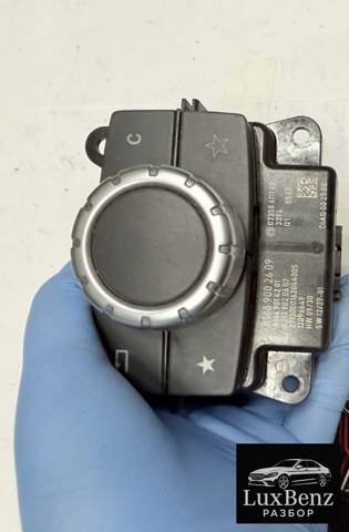 Перемикач підрульовий A1669002609 MERCEDES
