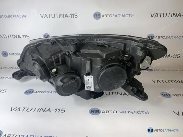 Фара передня права 046605 VALEO