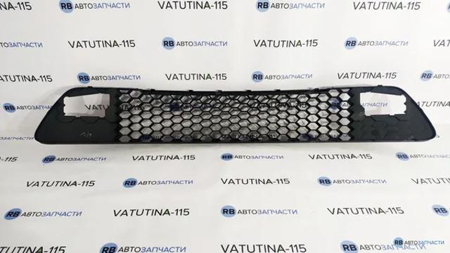 Решітка радіатора 1Z0853677D9B9 VAG