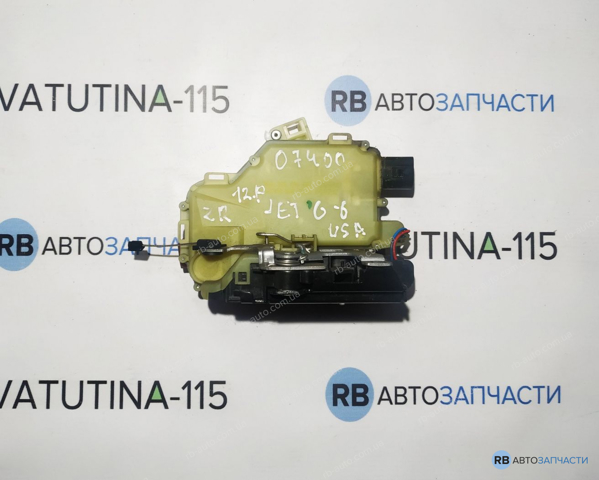 Замок задніх дверей, правих 3B4839016AP VAG