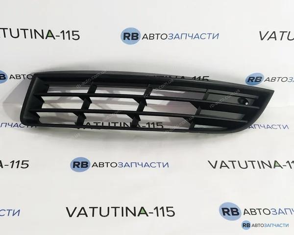 Решітка переднього бампера, ліва 3C0853665B9B9 VAG