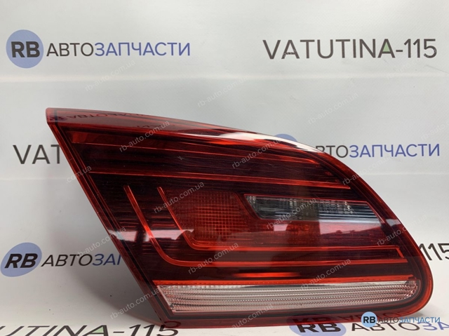 Задня ліва внутрішня фара 3C8945307AA VAG