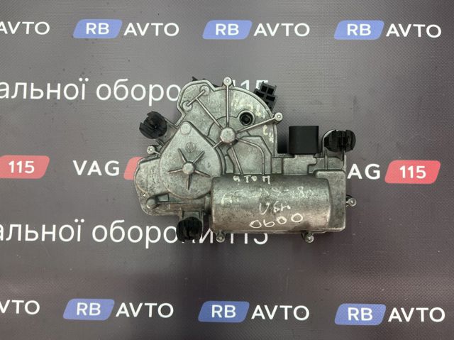 Мотор-привід відкр/закр. замка багажника/двері 3/5-ї 3G0827887B VAG
