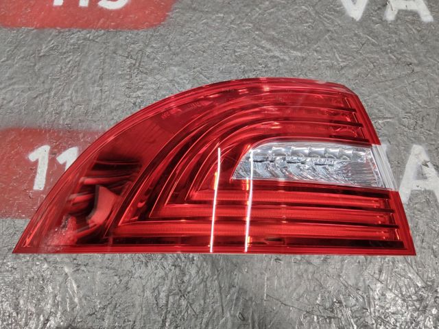 Задній лівий зовнішній ліхтар 3T5945095A VAG