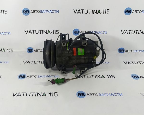 Компресор кондиціонера 4A0260805AB VAG