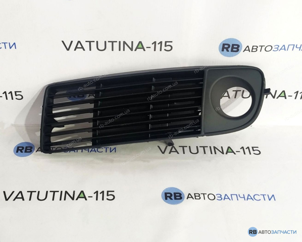 Решітка протитуманних фар ліва 4B0807681J01C VAG