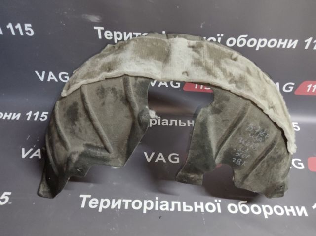Підкрилок заднього крила, лівий 561810971B VAG