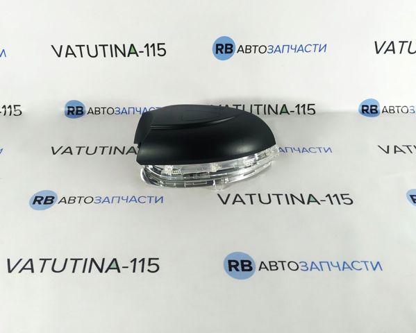 Покажчик повороту дзеркала, правий 5K0949102 VAG