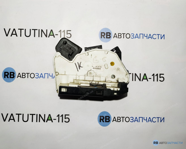 Замок двері правої передньої 5K1837016 VAG