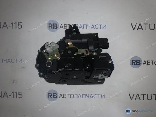 Замок дверей водія 601001020421P 4MAX