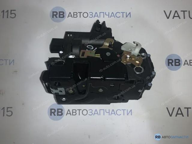 Внутрішній дверний замок 601001020422P 4MAX
