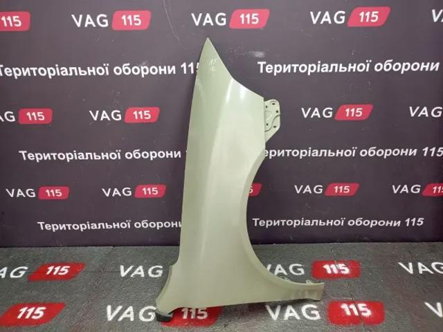 Переднє праве крило 692202 POLCAR