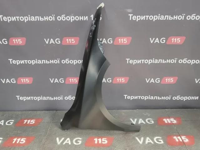 Переднє праве крило 692602 POLCAR