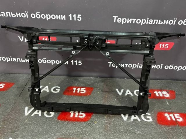 Кронштейн для радіатора 69C1041 POLCAR