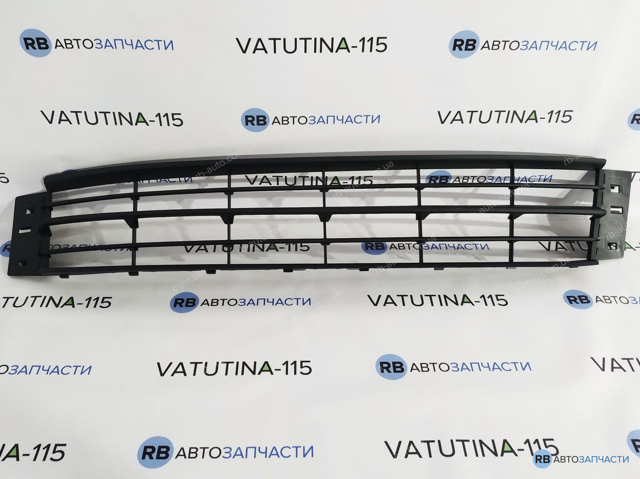Решітка переднього бампера, центральна 6V08536779B9 VAG